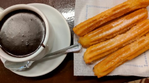 Una famosa churrería mexicana se expande a Los Ángeles