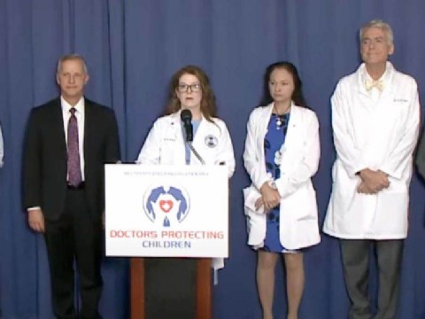 El Colegio de Pediatras denunció a asociaciones médicas que impulsan la transición de género en los niños