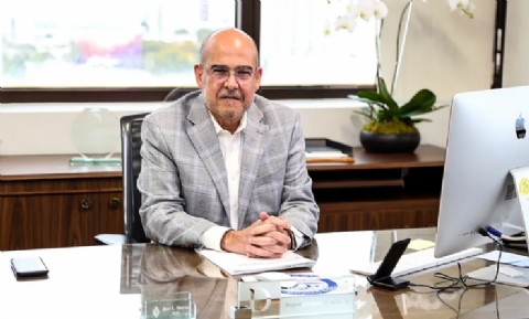 Miami-Dade: Escuelas públicas reciben 8,3 millones de dólares para crear centro de estudios aeroespaciales