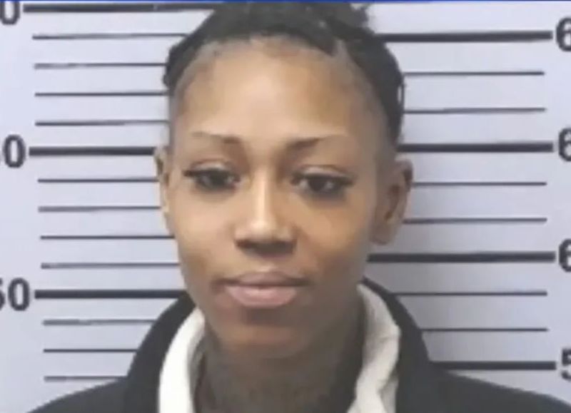 Alabama: una mujer disparó a su ex esposo y dejó su cuerpo frente a un hospital