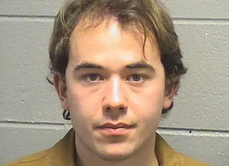 Ataque en estación de Chicago: intentó degollar a un pasajero y fue detenido