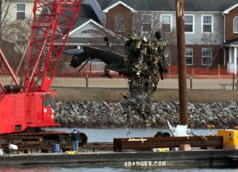 Accidente de avión en Washington: investigan posibles errores en los datos de altitud