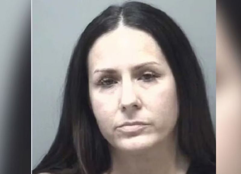 45 años de prisión para una degenerada: en Illinois, una mujer de 43 fue detenida por abusar sexualmente de dos jóvenes