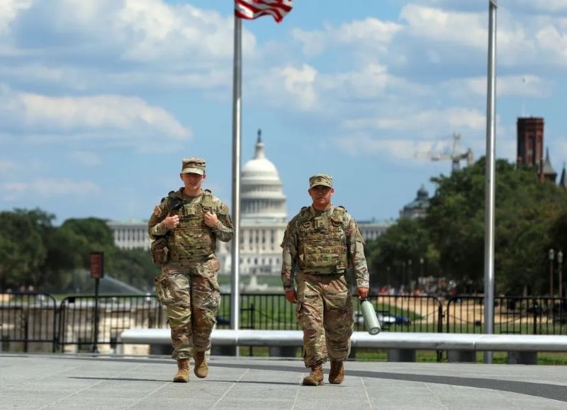 El Pentágono activó un ejército interno para reprimir protestas en todo el territorio nacional
