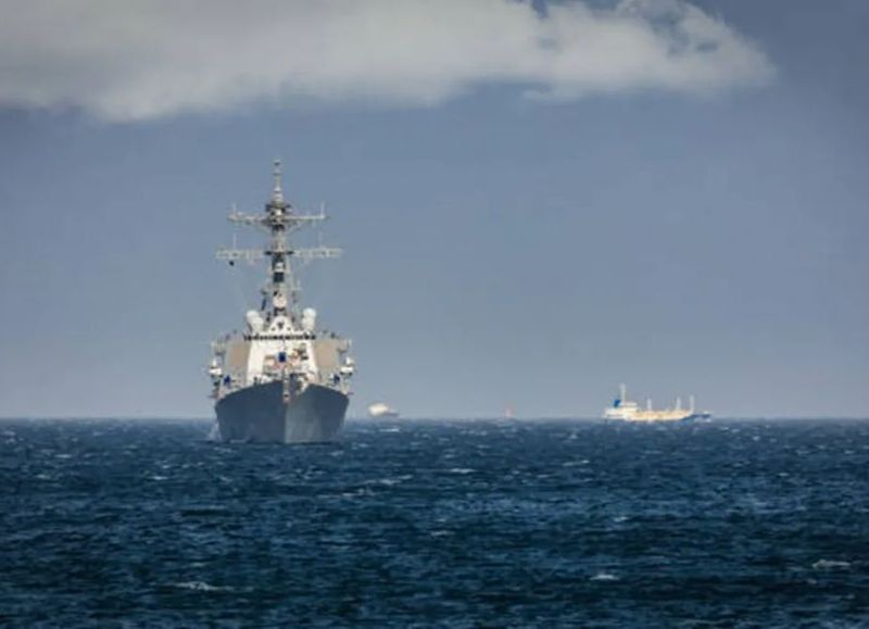 Un buque militar ruso fue detectado por la Guardia Costera cerca de las Islas Aleutianas de Alaska