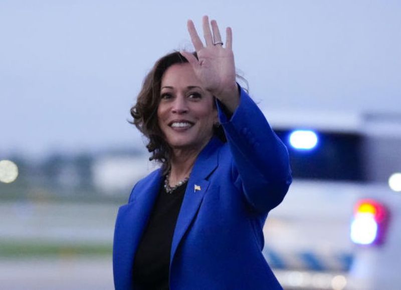 Kamala Harris defiende una reforma migratoria que otorgue camino a la ciudadanía