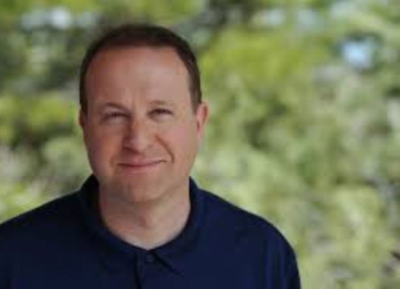 VIDEO | El gobernador de Colorado dijo que Trump podría enfrentar un deterioro cognitivo