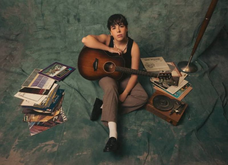 VIDEO | Desde Miami, la venezolana Vetz estrena “Mudarme Contigo”: el indie pop que redefine los nuevos comienzos